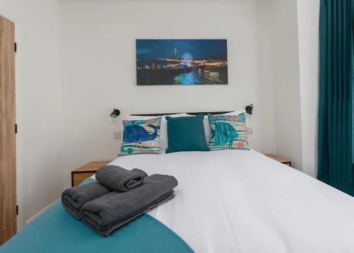 Charles Alexander Short Stay - Thewestern Blackpool
